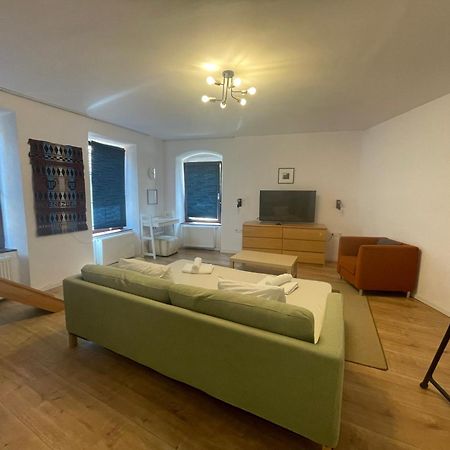 Central Retro Apartment シビウ エクステリア 写真